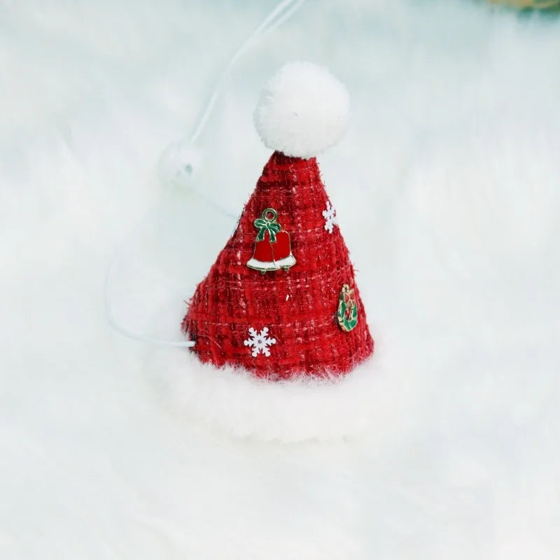 Christmas Pet Collar Scarf & Hat Set – Classic Plush Winter Outfit for Small Dogs & Cats | Finpaws Finland